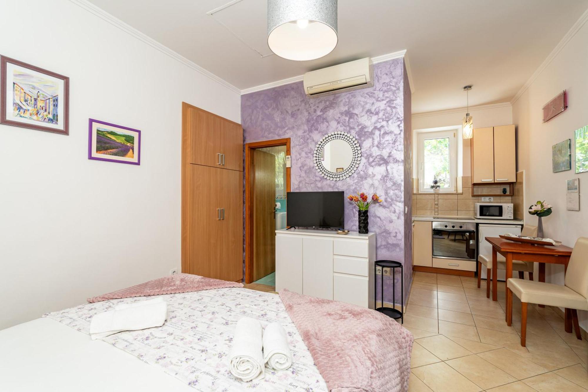 Guest house & Frane 3*